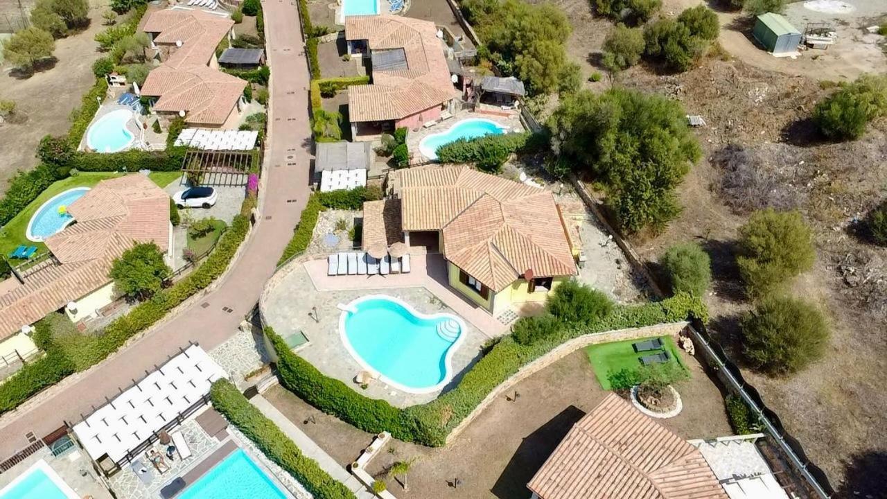 Villa Peonia Budoni Eksteriør billede